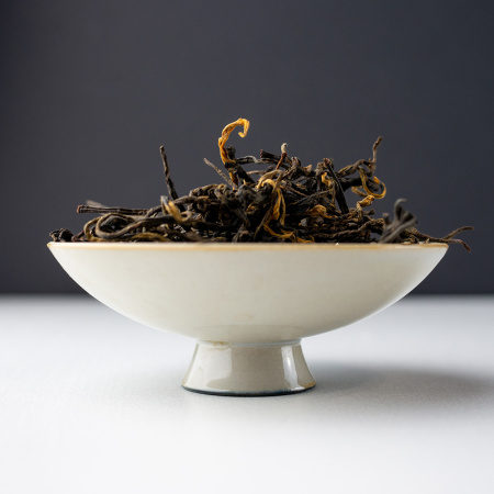 Дянь Хун Е Шэн