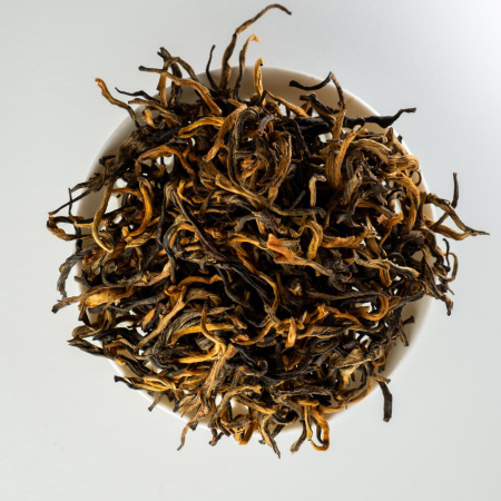 И Я И Е Цзинь Сы